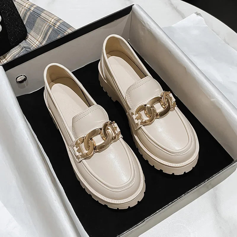 Eloise™ Classic loafer