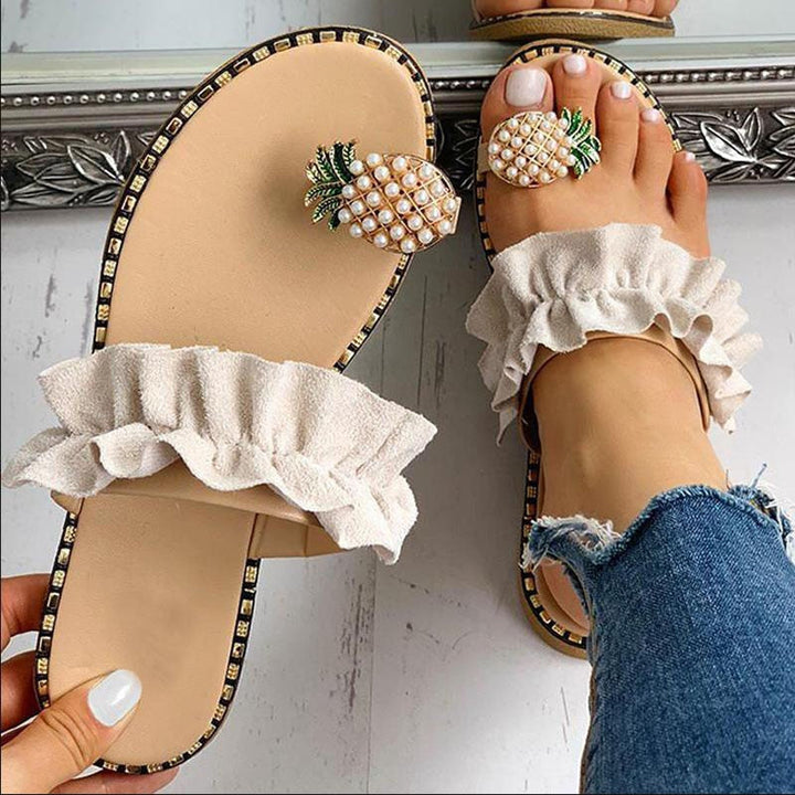 Livia™ Ruffled sandals