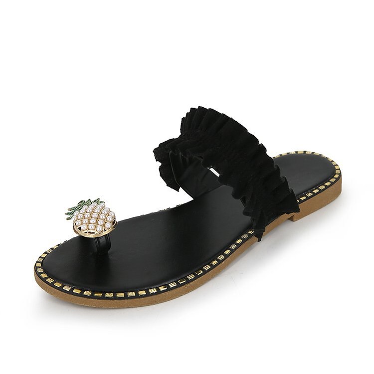 Livia™ Ruffled sandals